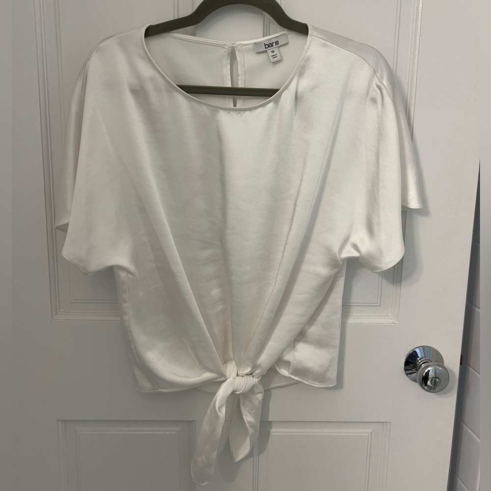 Bar III Women's Satin Tie-Hem Top